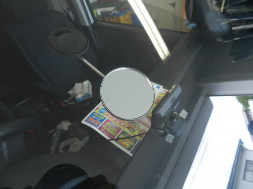 ホンダ　フィット　フロントガラスリペア　福岡市