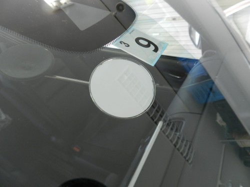 日産セレナ　フロントガラスリペア修理　福岡市南区M様